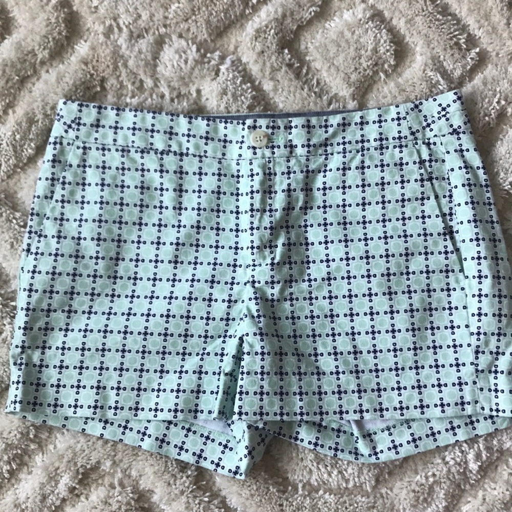 Patterned shorts